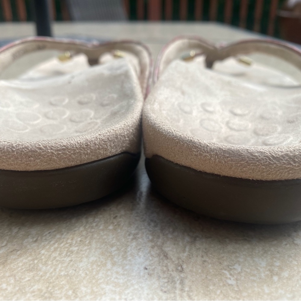 Vionic Flip Flops - image 2